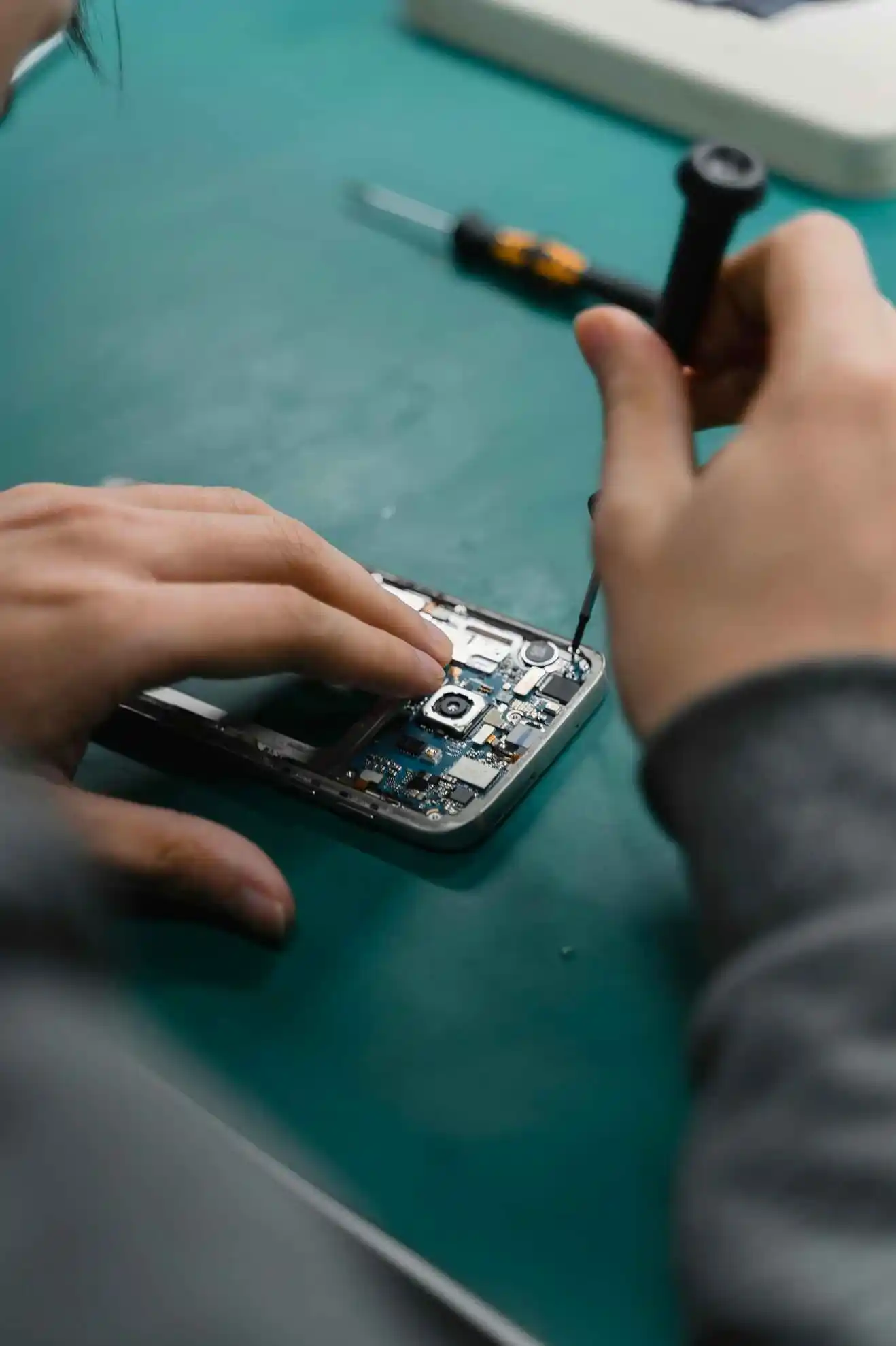 Ein zweites Leben für Deine Firmen-Hardware